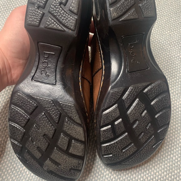 B.O.C brown clogs - Picture 3 of 8